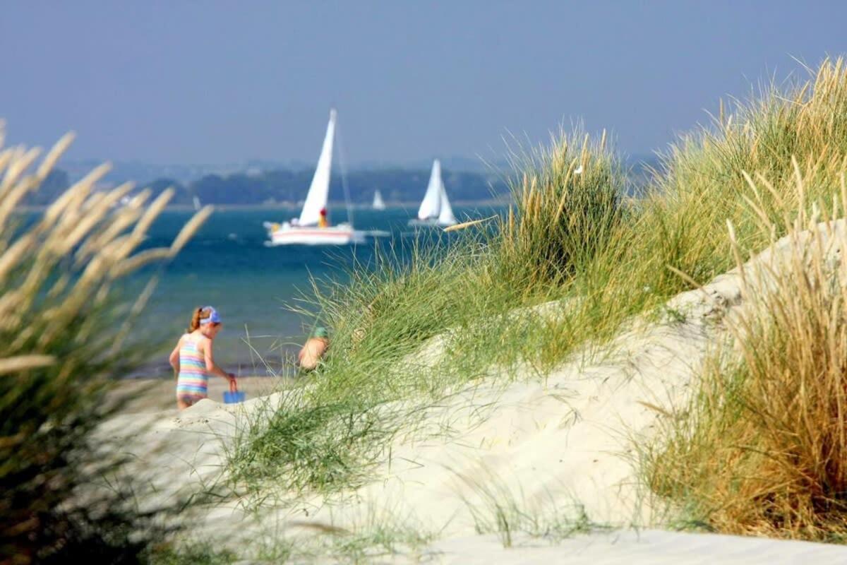 Two Bed Seafront Escape In East Witteringアパートメント エクステリア 写真